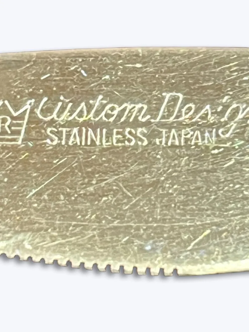 Custom Design Vtg CUD1 Stainless Knives 2 Steak 2 Dinner Japan Flatware Silver